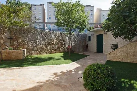Apartment Hortenzija *
